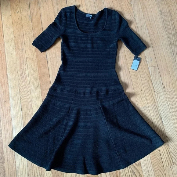 **NEW Mossimo Fit & Flare Knit Sweater Dress - Picture 4 of 8
